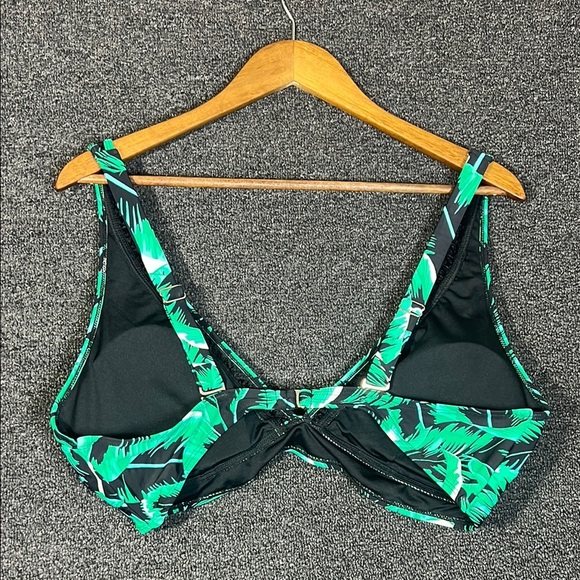 Tropical Leaf Print Summer Bikini Set with beautiful Black Accents, Womens XL - Picture 7 of 9